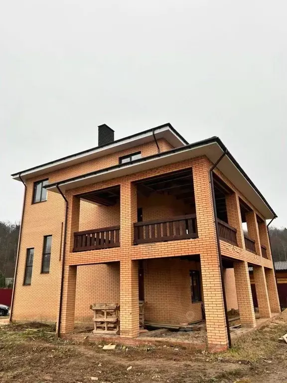 Дом в Калужская область, с. Совхоз Боровский ул. Жемчужная, 14 (400 м) - Фото 1