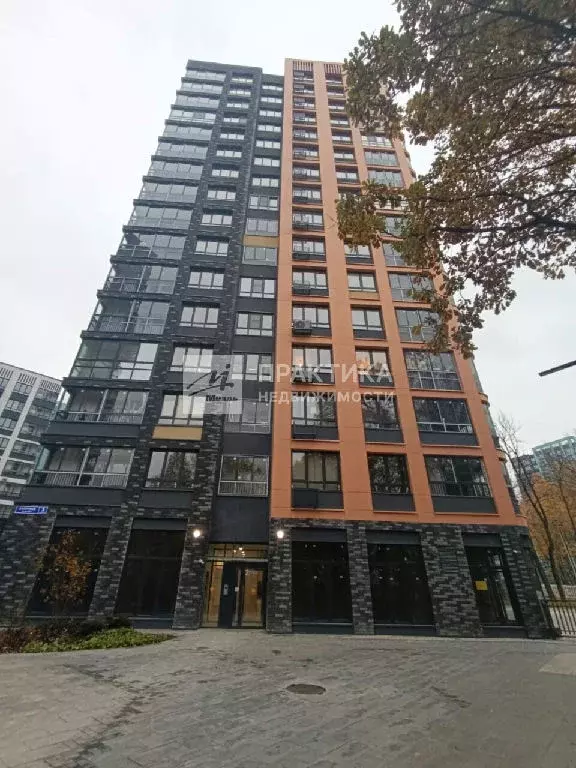 Продается 3-комнатная квартира - Фото 0