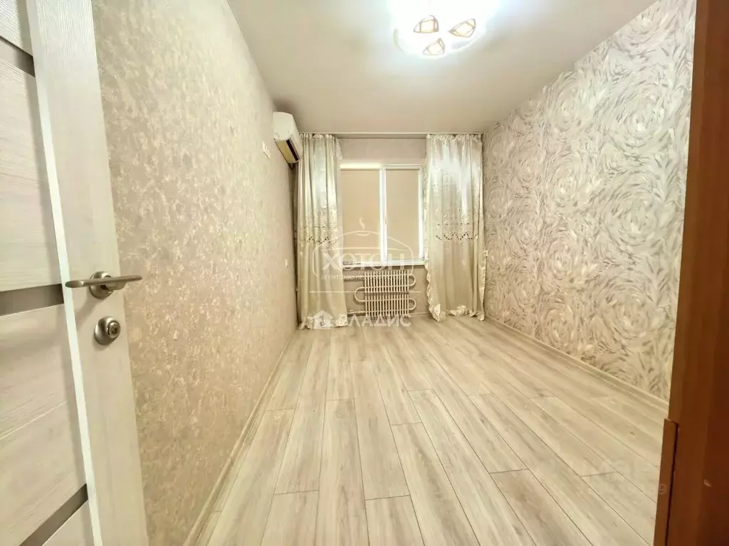 3-к кв. Калмыкия, Элиста 6-й мкр, 27 (62.8 м) - Фото 2