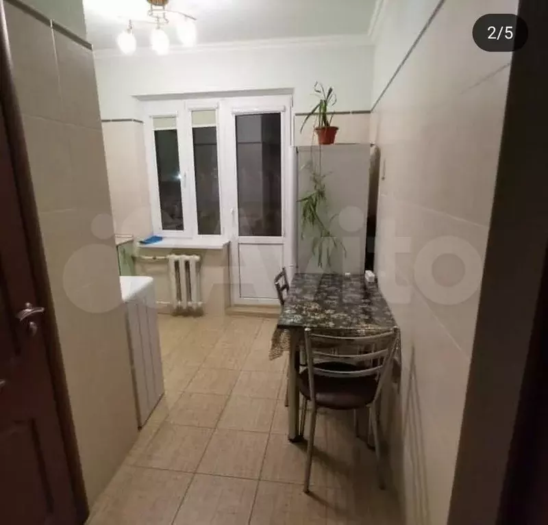 1-к. квартира, 38 м, 4/9 эт. - Фото 1