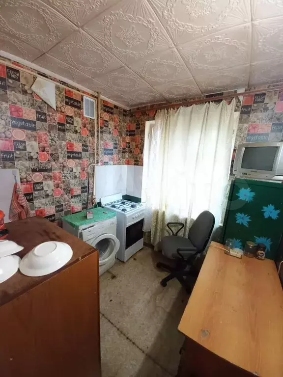 Комната 14 м в 2-к., 2/5 эт. - Фото 0