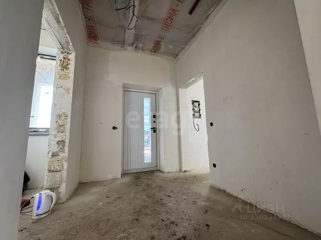 Дом в Крым, Симферопольский район, Мирновское с/пос, с. Белоглинка ул. ... - Фото 2