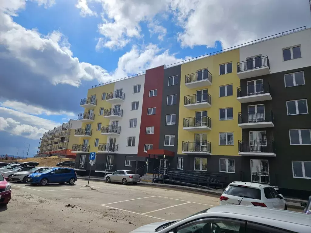 Продаётся 2-к квартира, 56.8 м - Фото 0