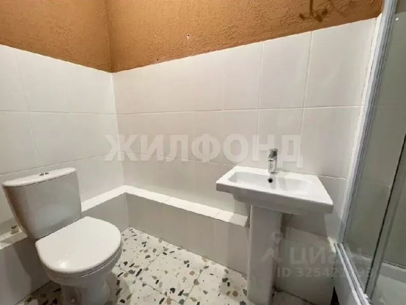 Офис в Новосибирская область, Новосибирск Ипподромская ул., 15 (20 м) - Фото 2