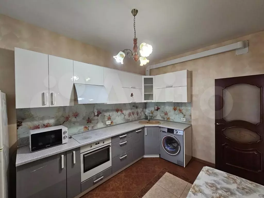 2-к. квартира, 70 м, 16/21 эт. - Фото 1