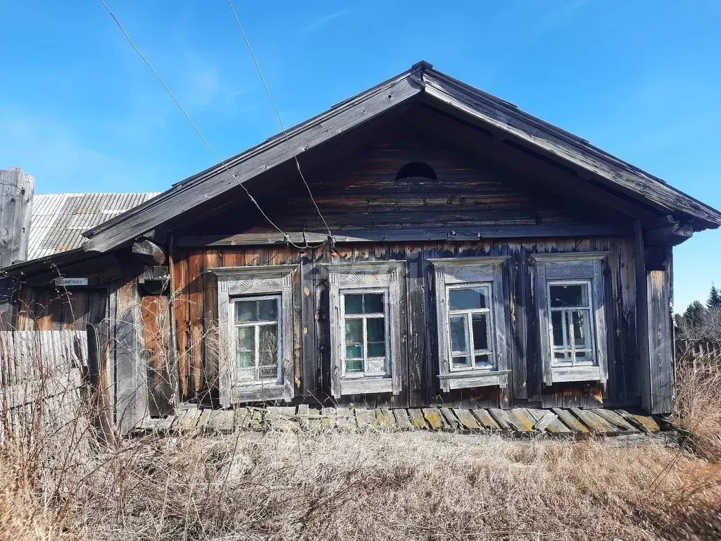 Дом в Свердловская область, Горноуральский городской округ, с. ... - Фото 1