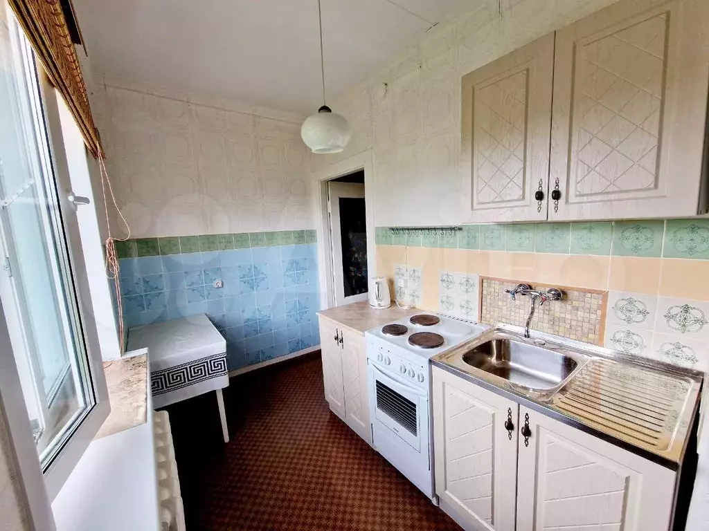 3-к. квартира, 56,8 м, 2/2 эт. - Фото 0