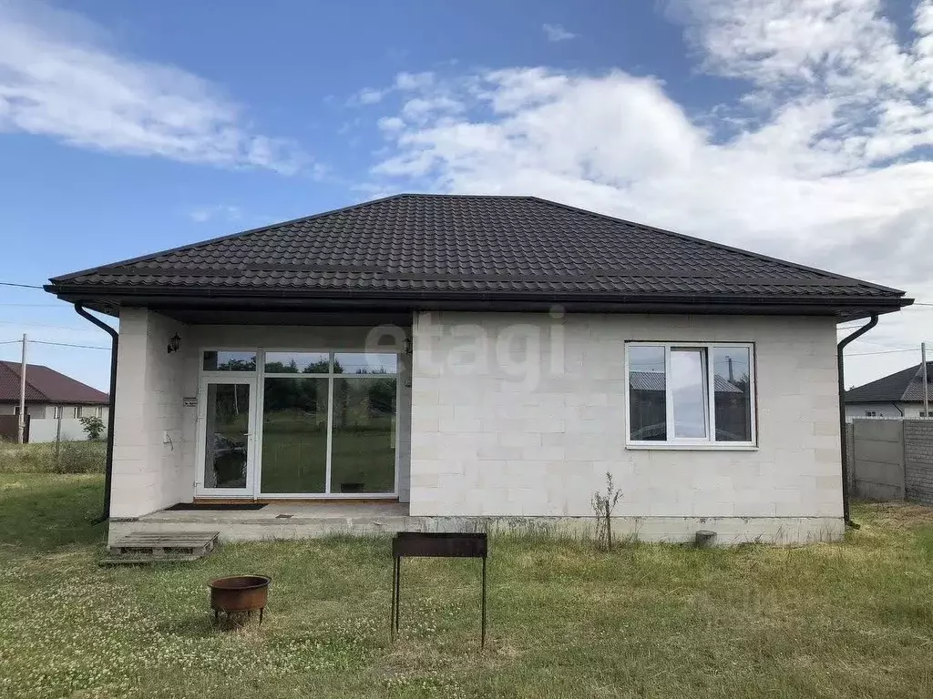 Дом в Белгородская область, Старооскольский городской округ, с. Озерки ... - Фото 2