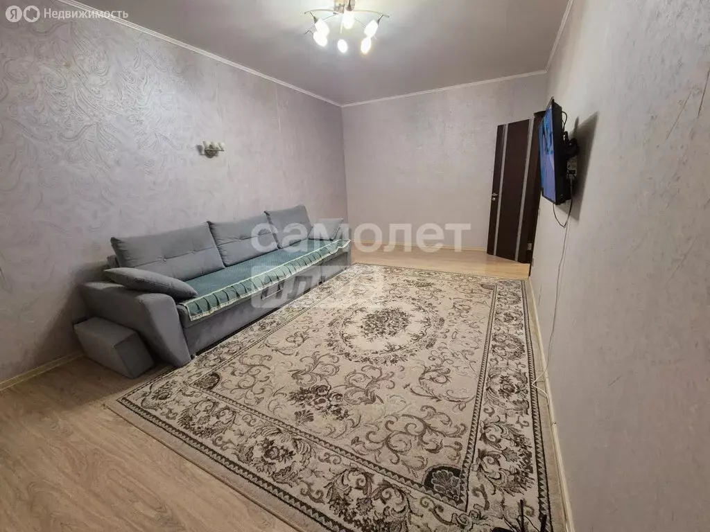 2-комнатная квартира: Астрахань, улица Куликова, 81к1 (66 м) - Фото 2