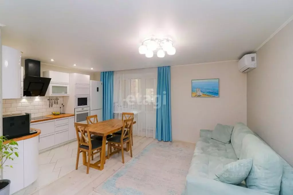 2-к кв. Тюменская область, Тюмень ул. Восстания, 19к3 (62.4 м) - Фото 1