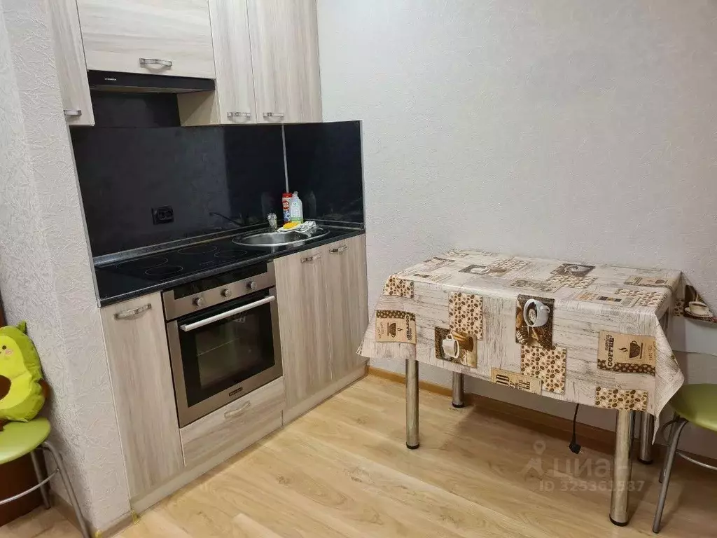 Студия Удмуртия, Завьяловский район, д. Хохряки Тепличная ул., 34 ... - Фото 1