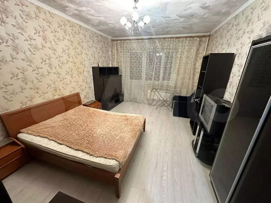 1-к. квартира, 45 м, 8/9 эт. - Фото 0