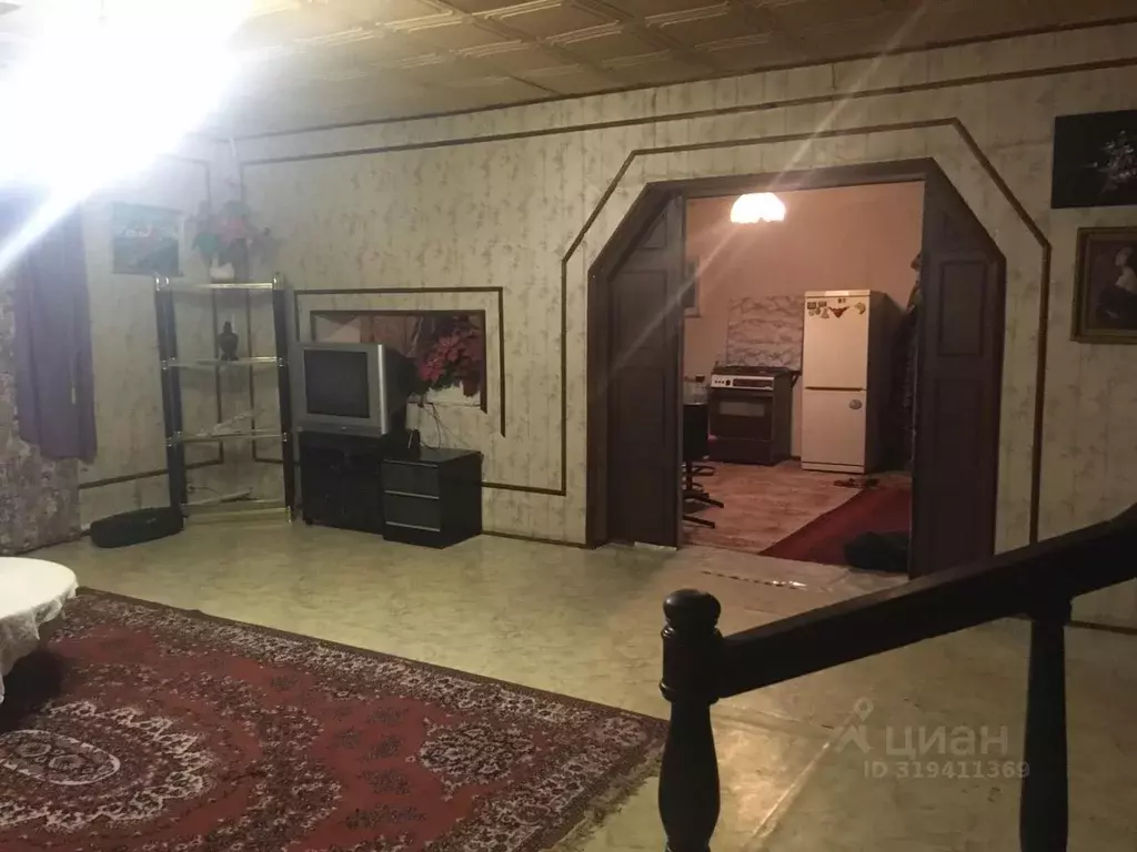 Дом в Саха (Якутия), Якутск ул. Сергеляхское Поле (225 м) - Фото 1