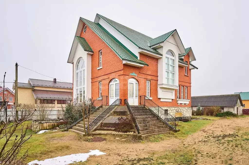 Дом в Псковская область, Псков Дальняя наб., 42 (221 м) - Фото 1