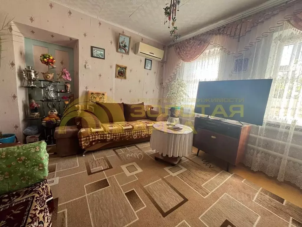 Дом в Краснодарский край, Крымский район, Варениковская ст-ца Красная ... - Фото 2