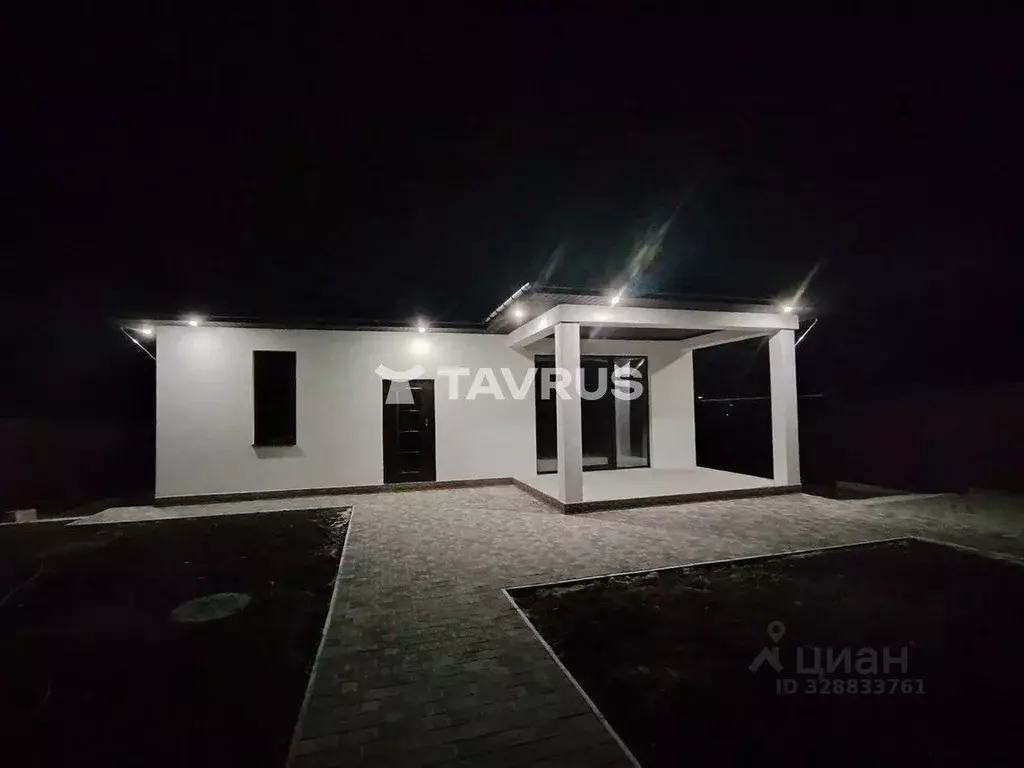 Дом в Крым, Симферопольский район, Трудовское с/пос, с. Денисовка ул. ... - Фото 2