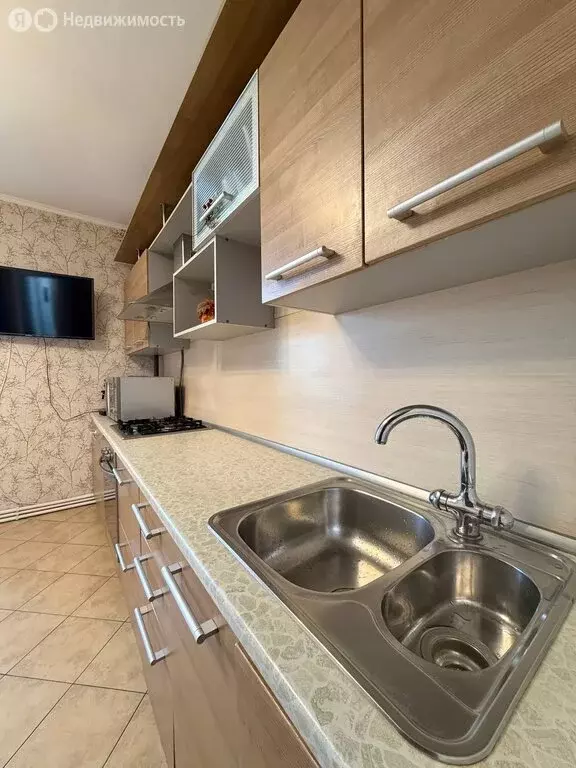 2-комнатная квартира: Казань, улица Шаляпина, 12 (74 м) - Фото 1