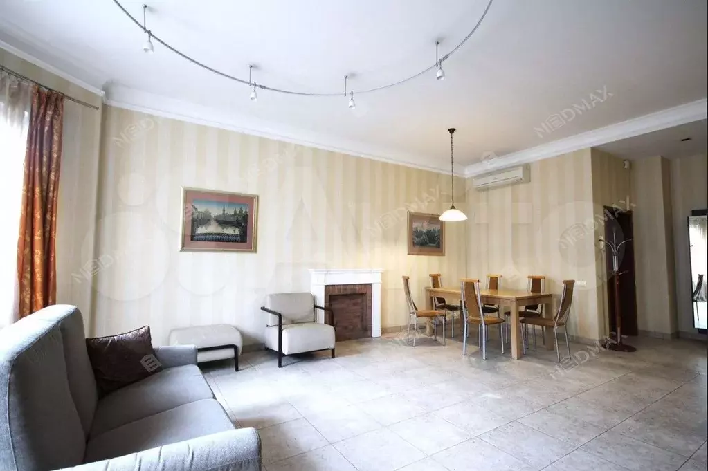 2-к. квартира, 83 м, 4/6 эт. - Фото 0