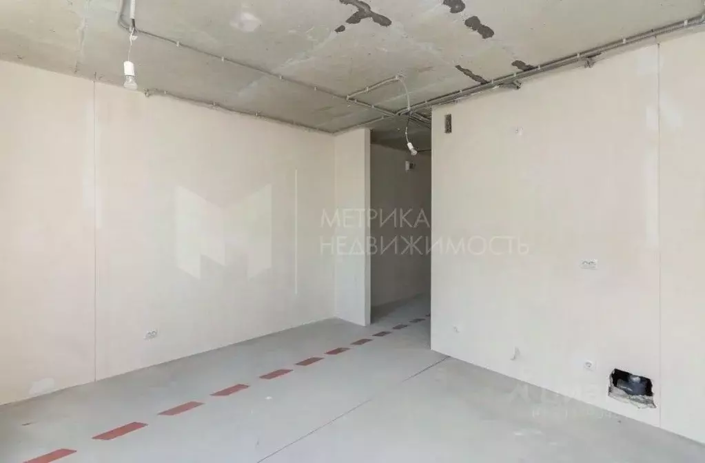 1-к кв. Тюменская область, Тюмень ул. Андрея Кореневского, 5 (37.8 м) - Фото 1