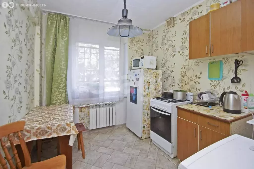 2-комнатная квартира: Омск, улица Яковлева, 2 (48.5 м) - Фото 0