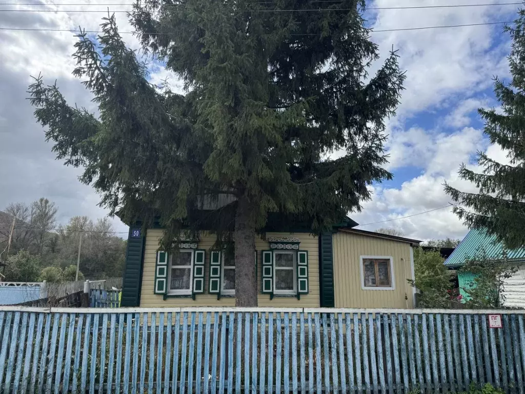 Дом в Башкортостан, Ишимбайский район, с. Макарово Речная ул., 50 (39 ... - Фото 1