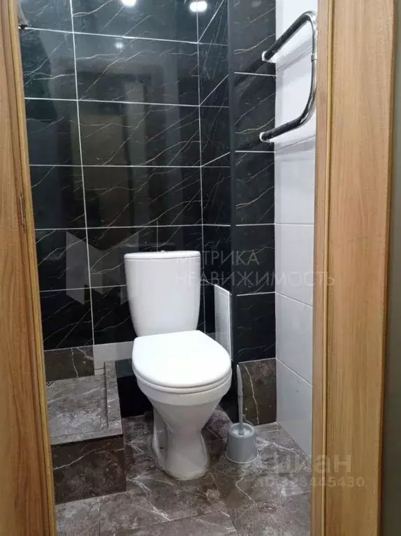 Студия Тюменская область, Тюмень ул. Самарцева, 19В (15.0 м) - Фото 1