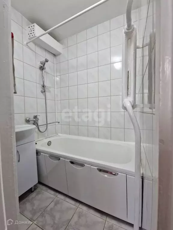 Продаётся 3-к квартира, 56 м - Фото 0