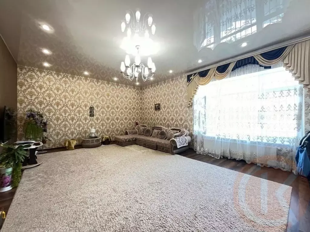 Дом в Крым, Симферополь ул. Девлет Гирея, 104 (245 м) - Фото 1