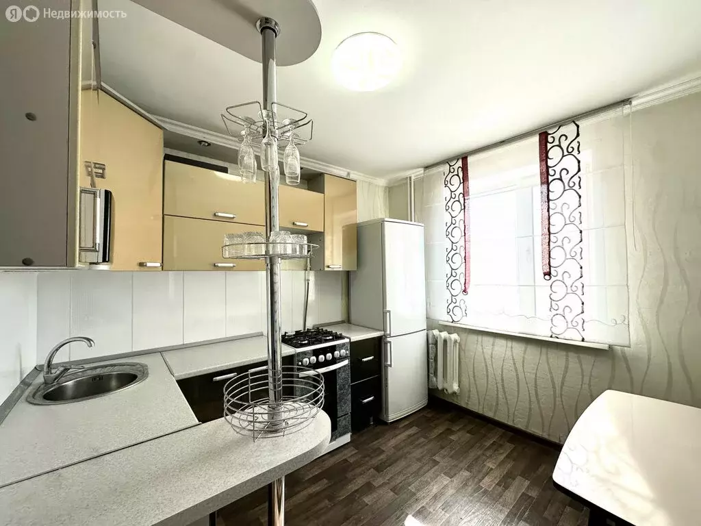 2-комнатная квартира: Туймазы, улица Комарова, 28/1 (52.4 м) - Фото 2