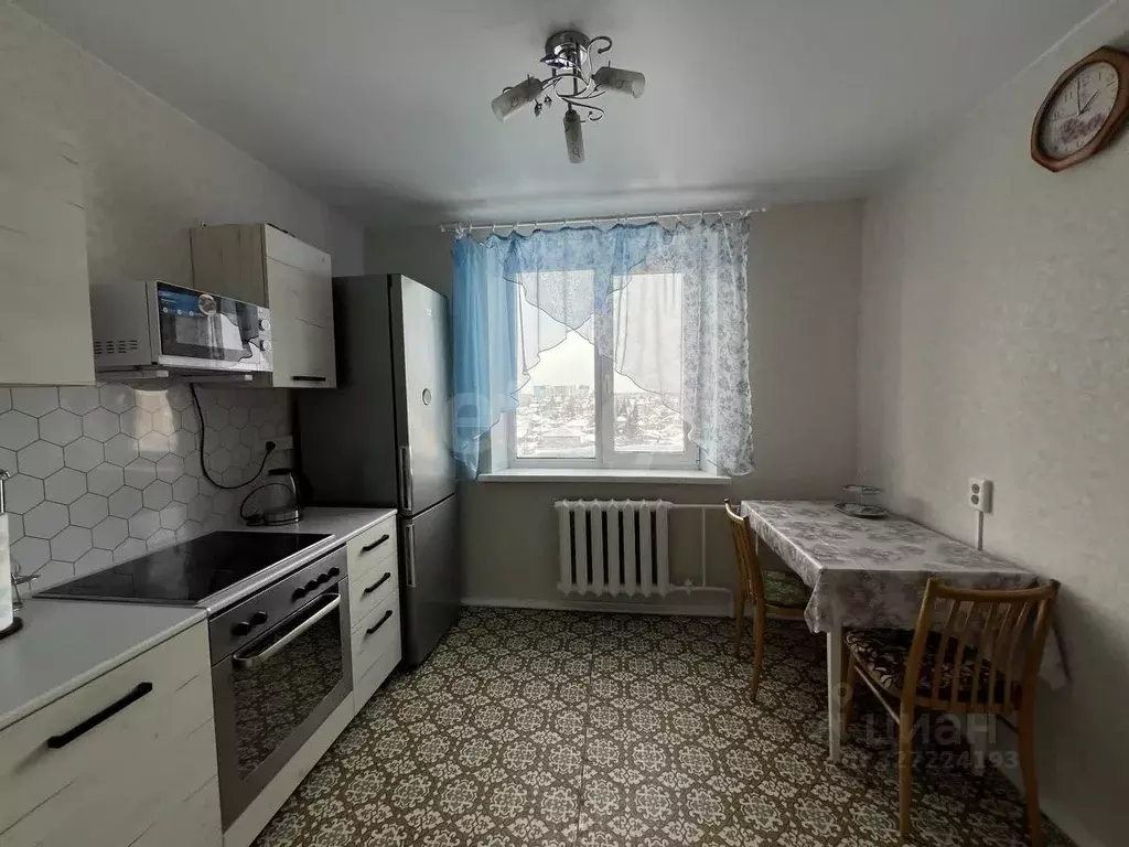 2-к кв. Тюменская область, Тюмень Новосибирская ул., 119 (50.0 м) - Фото 2