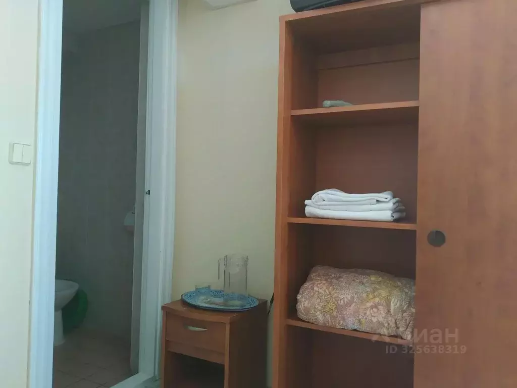 Комната Крым, Алушта ул. Октябрьская, 5 (11.0 м) - Фото 2