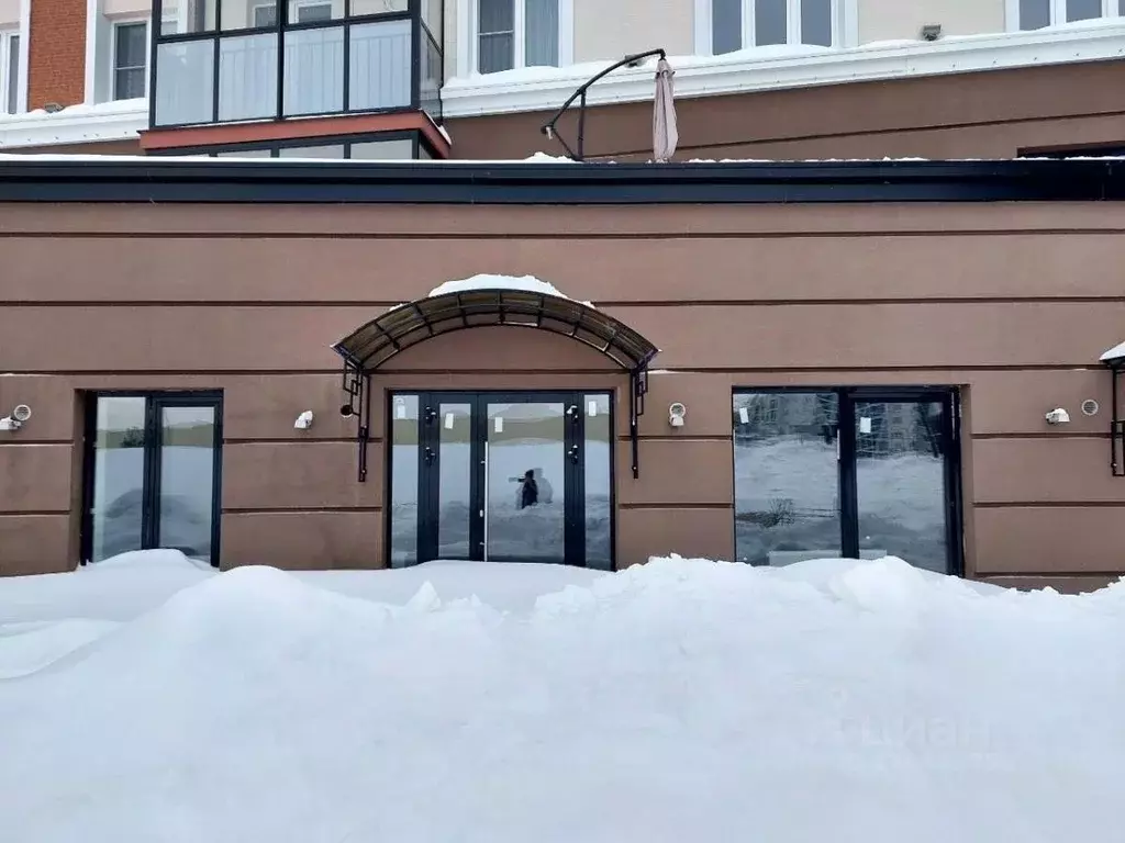 Помещение свободного назначения в Удмуртия, Завьяловский район, с. ... - Фото 1