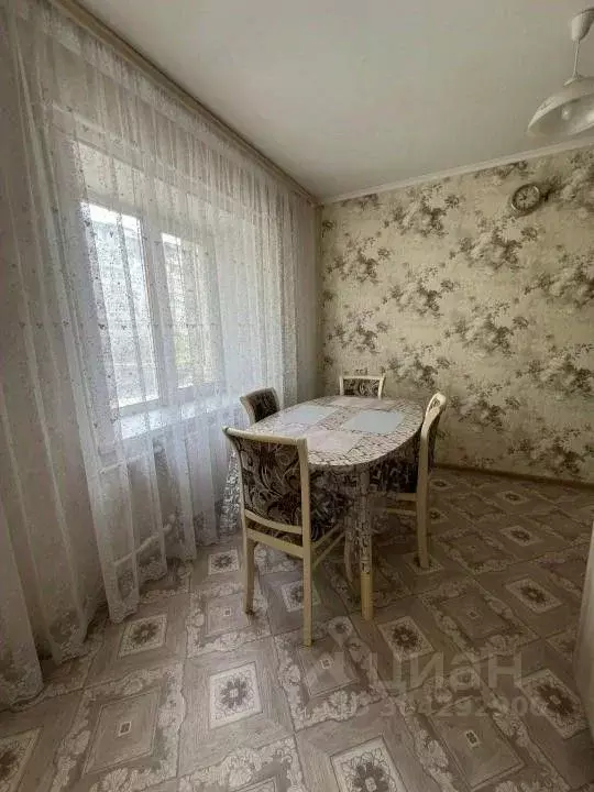 3-к кв. Тамбовская область, Тамбов Советская ул., 160 (60.4 м) - Фото 0