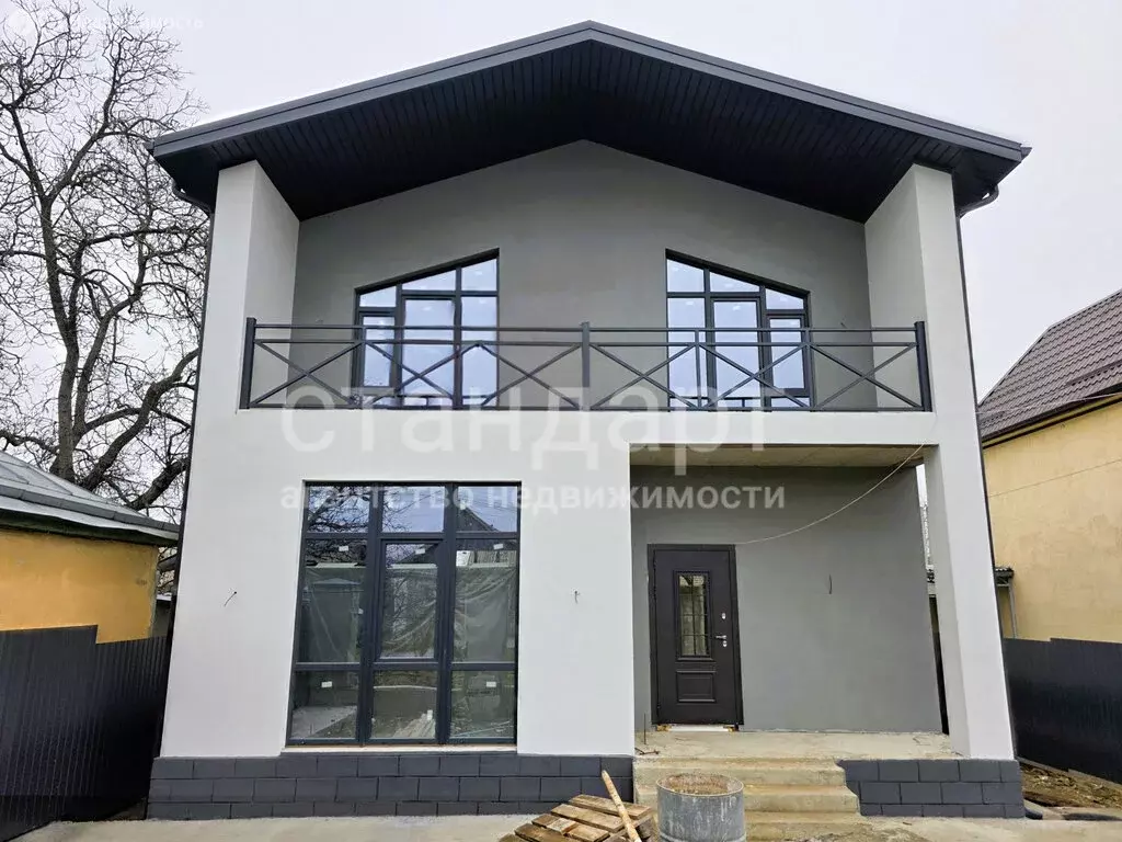 Дом в Ессентуки, переулок Шмидта (222.4 м) - Фото 1