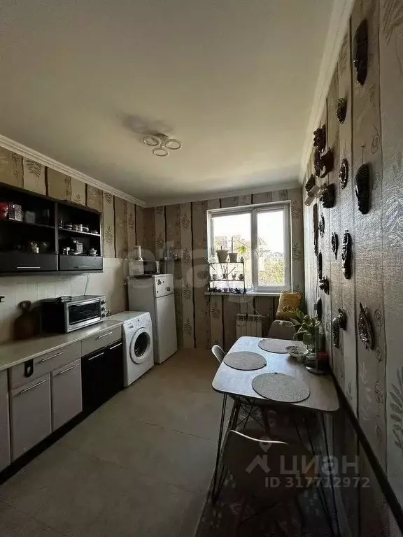 2-к кв. Крым, Симферополь ул. Калинина (60.6 м) - Фото 1