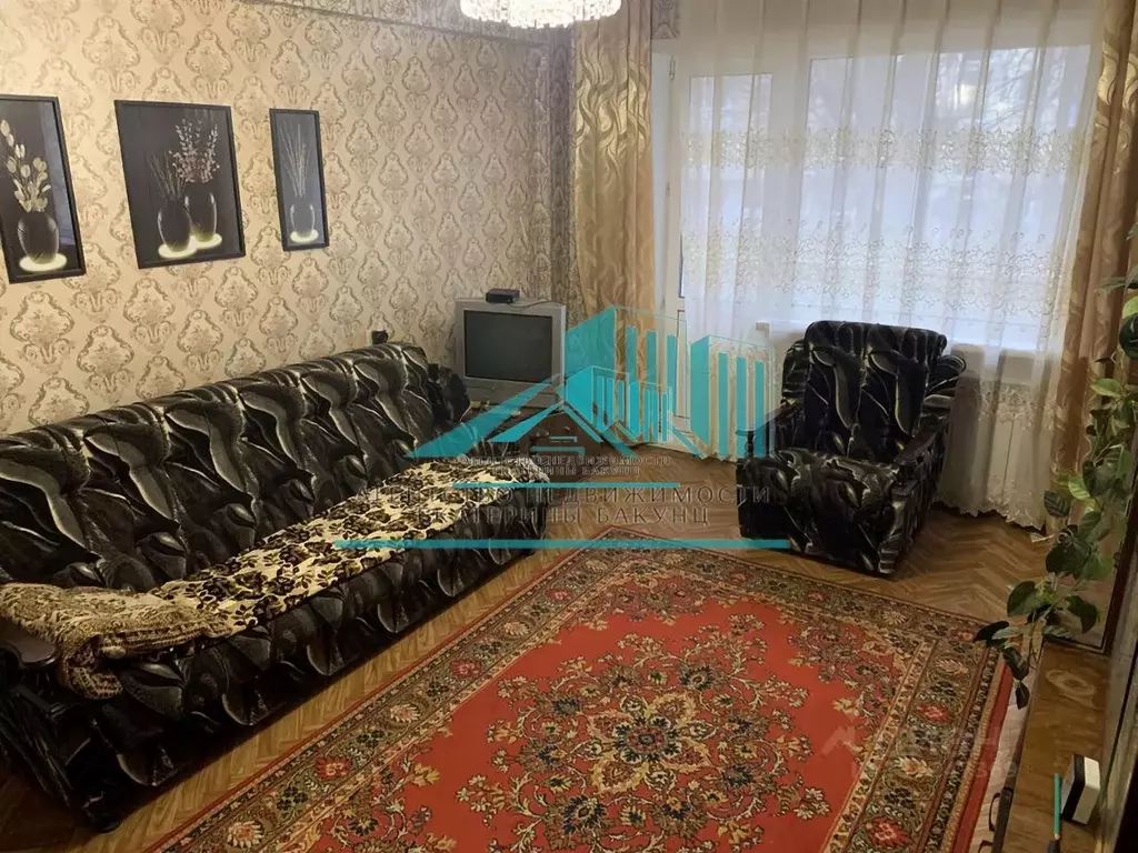 4-к кв. Калужская область, Калуга ул. Карла Либкнехта, 15 (62.0 м) - Фото 0