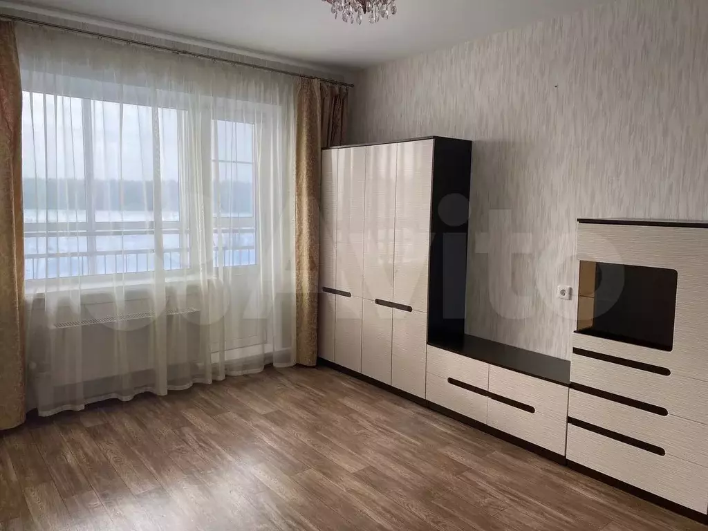 1-к. квартира, 40 м, 6/10 эт. - Фото 0