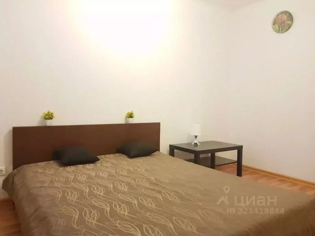 2-к кв. Свердловская область, Екатеринбург ул. Стачек, 4 (45.0 м) - Фото 1