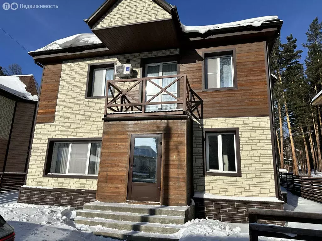 Дом в Улан-Удэ, улица Парк-отель (170 м) - Фото 2