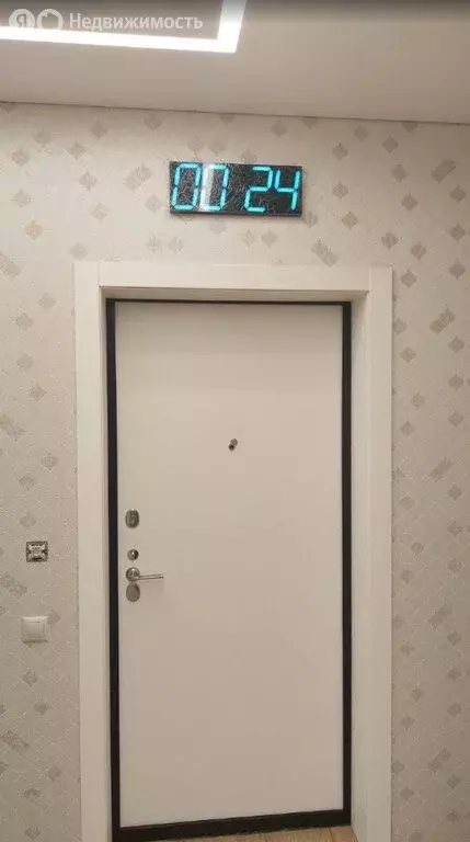 2-комнатная квартира: Краснодар, улица им. Героя Яцкова И.В., 18 (62 ... - Фото 0