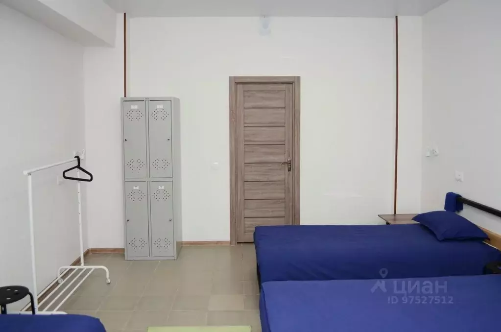 Комната Омская область, Омск ул. Масленникова, 175 (15.0 м) - Фото 1