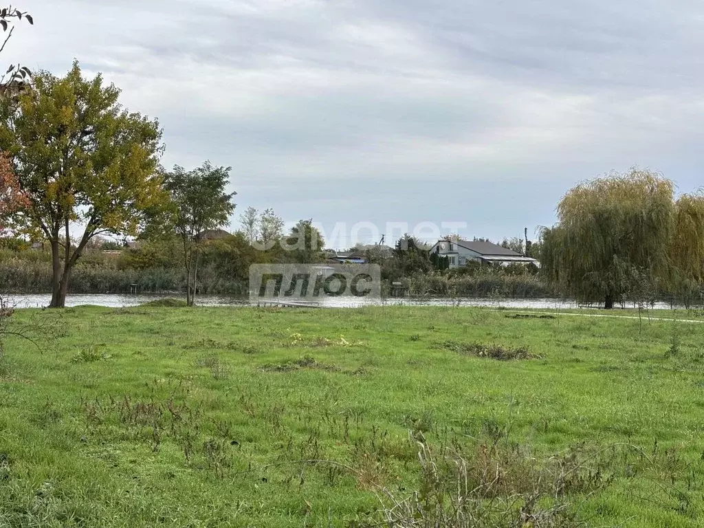 Дом в Краснодарский край, Тимашевский район, Медведовское с/пос, ... - Фото 1