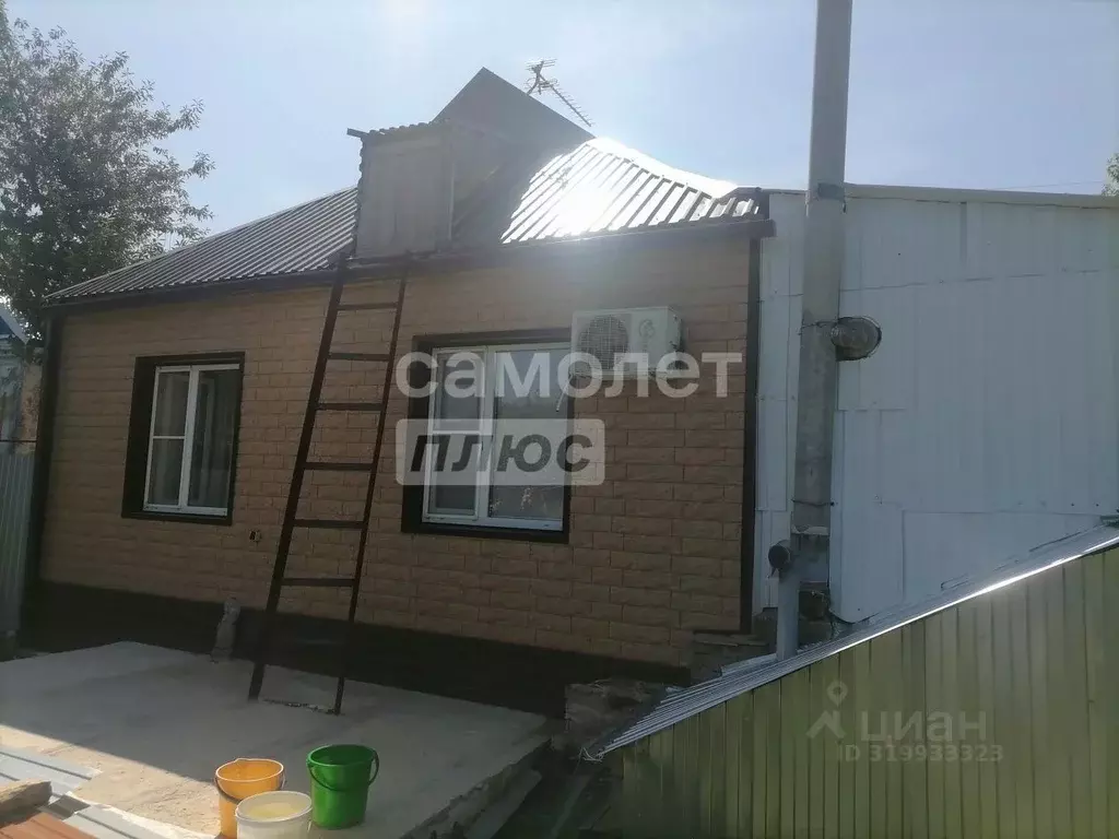 Дом в Краснодарский край, Крымский район, Варениковская ст-ца ул. ... - Фото 1