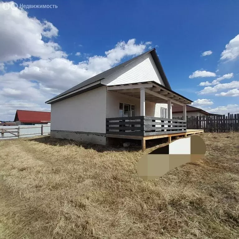 Дом в село Хомутово, улица Ольги Глазковой (100 м) - Фото 1