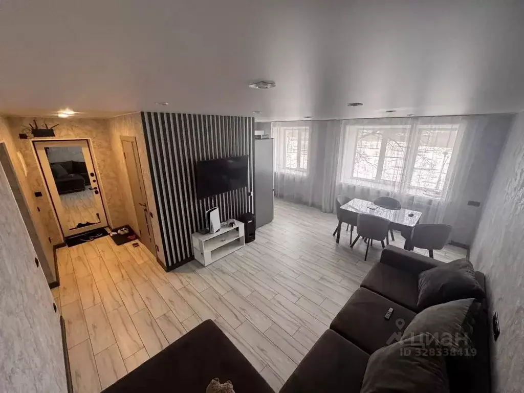 3-к кв. Ярославская область, Переславль-Залесский ул. Менделеева, 44 ... - Фото 1