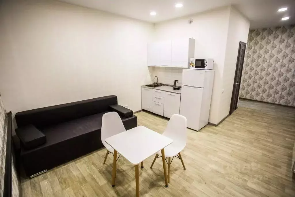 1-к кв. Хабаровский край, Комсомольск-на-Амуре Заводская ул., 5 (30.0 ... - Фото 0