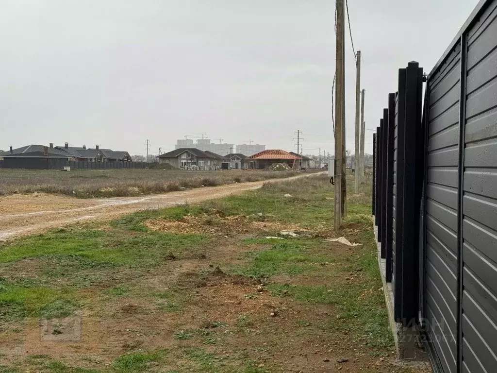 Участок в Крым, Сакский район, с. Уютное просп. Крымской весны, 2 (7.5 ... - Фото 2