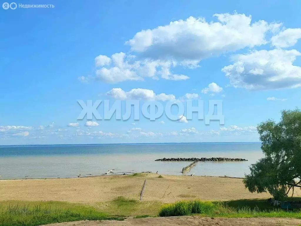 Участок в село Ленинское, улица Мичурина (15 м) - Фото 0