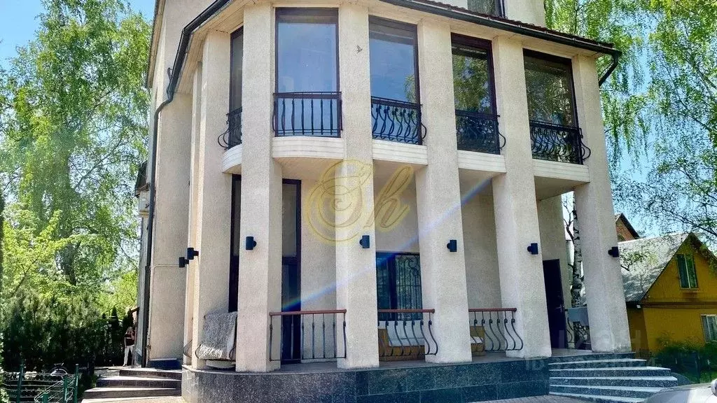 Дом в Московская область, Люберцы городской округ, Красково пгт  (500 ... - Фото 1