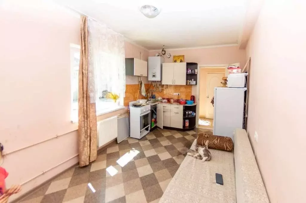 6-комнатная квартира: Симферополь, улица Володарского, 8 (100 м) - Фото 1